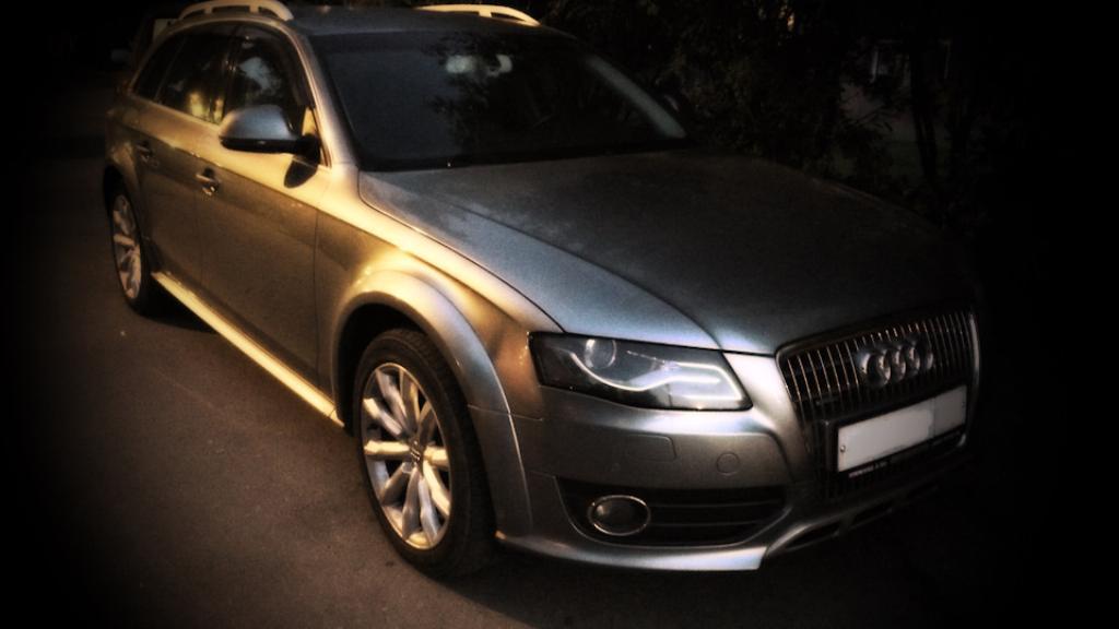 9559241742AUDIA4ALLROAD.jpg