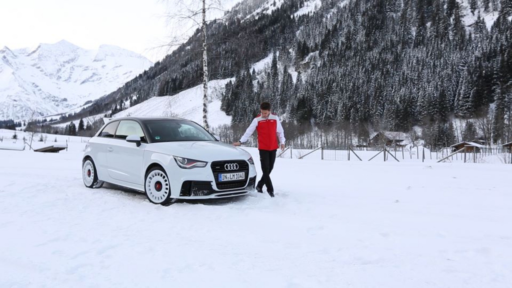 955945A1QUATTRO173.jpg