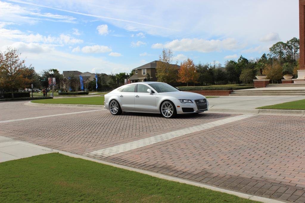 957088347AUDIA7.jpg
