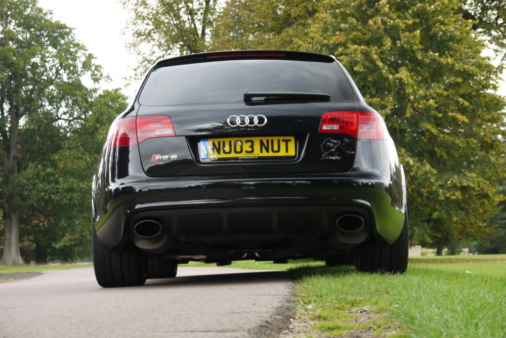 957264RS6ESQUIROU145.jpg