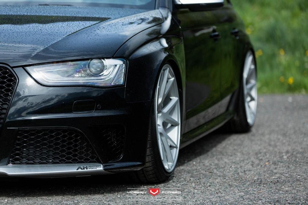 958487AUDIWHEELS0374SRS4B8.jpg