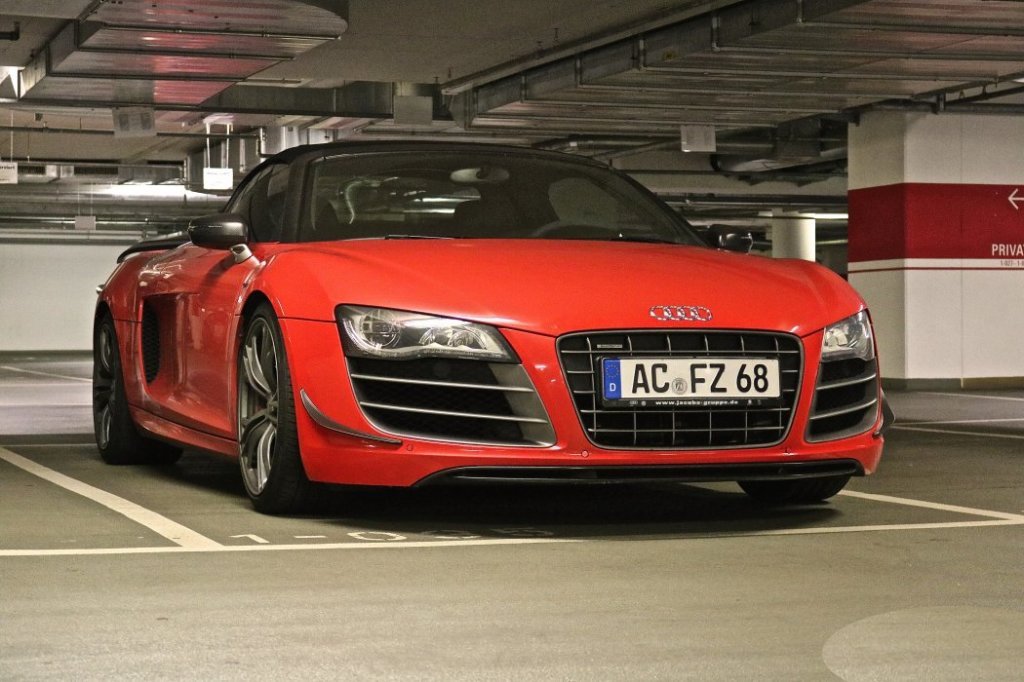 958655R8GT1603.jpg