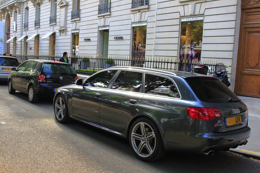 961257RS6592.jpg