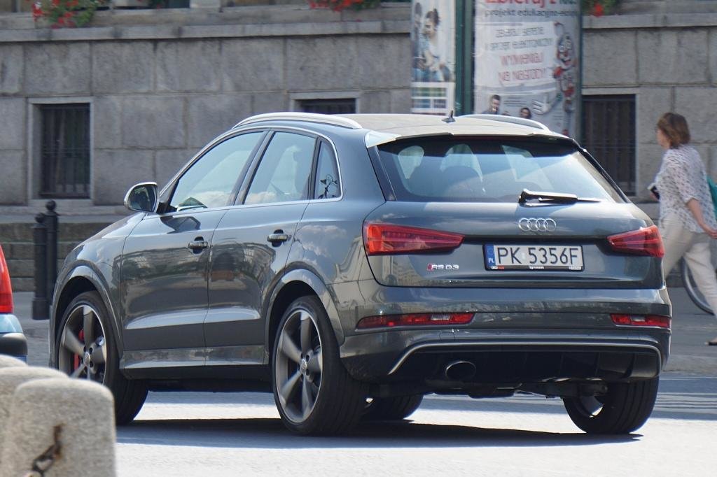 961560RSQ31942.jpg