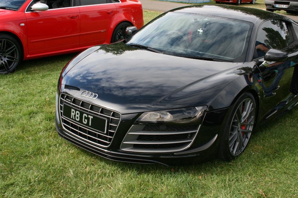 962462R8GT1541.jpg