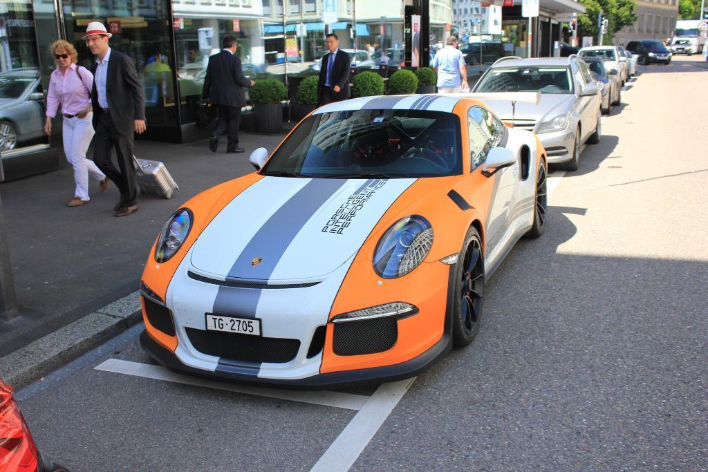9626370417PORSCHE991GT3RS.jpg