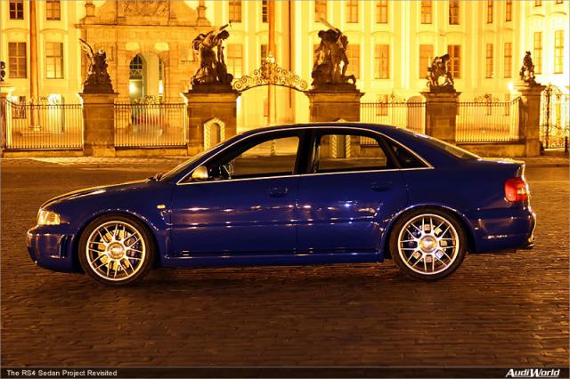 963545RS4sedan11.jpg