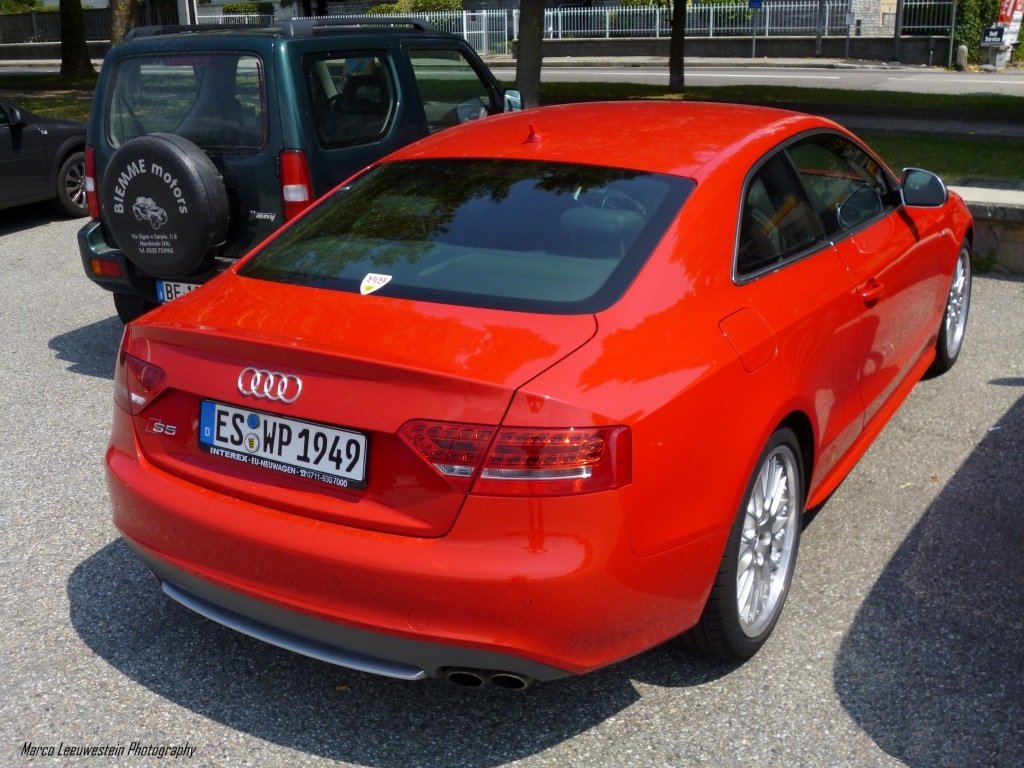 963648921S5.jpg