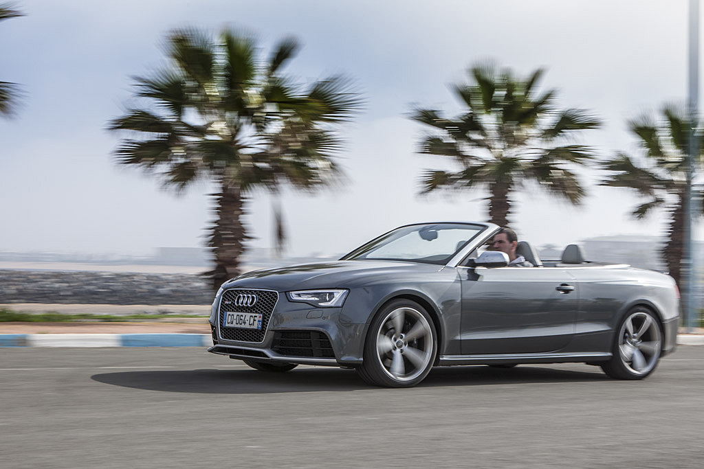 963722138RS5CABRIOLET.jpg