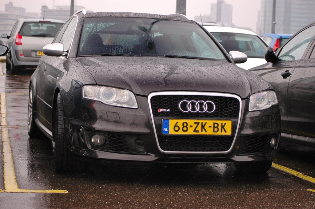964159AUDIRS4717.jpg