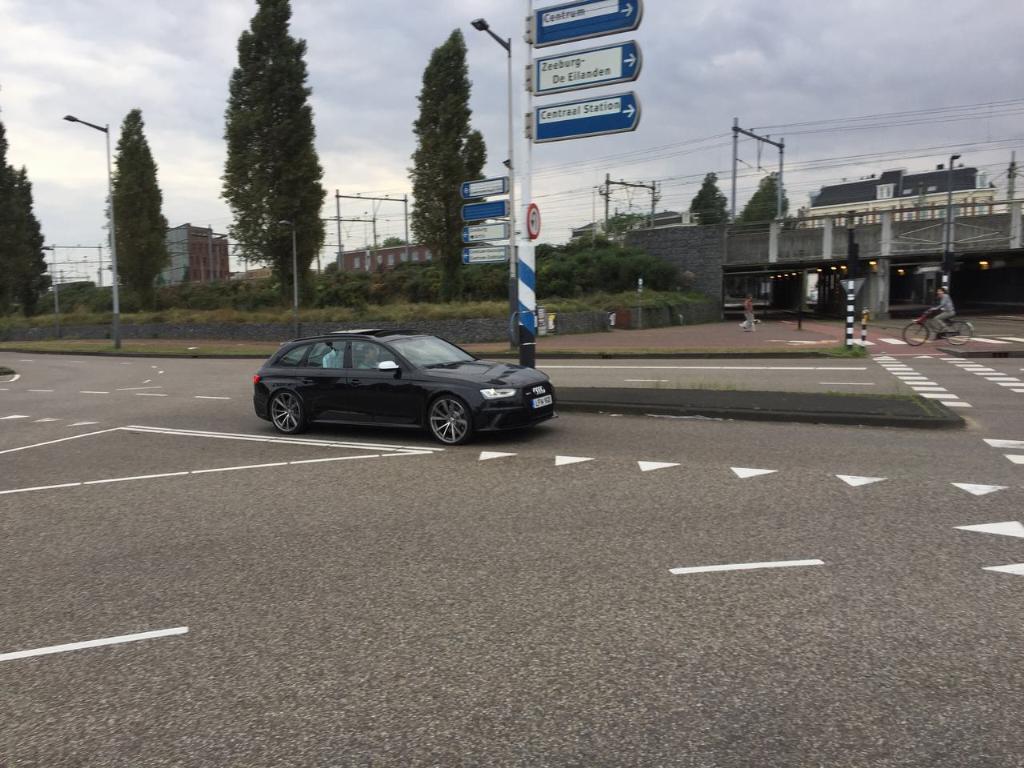 965515RS4B82675.jpg