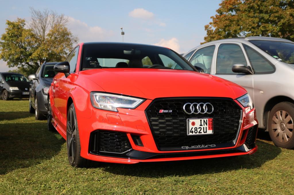 966008RS38V3147.jpg