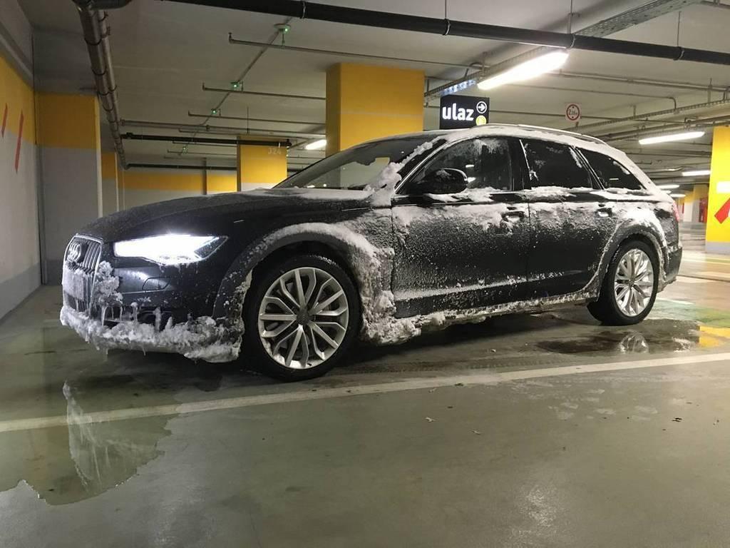 966311825AUDIA6C7ALLROAD.jpg