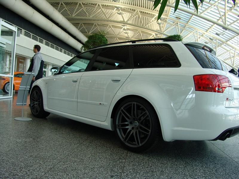 967269DSC09298_vi.jpg