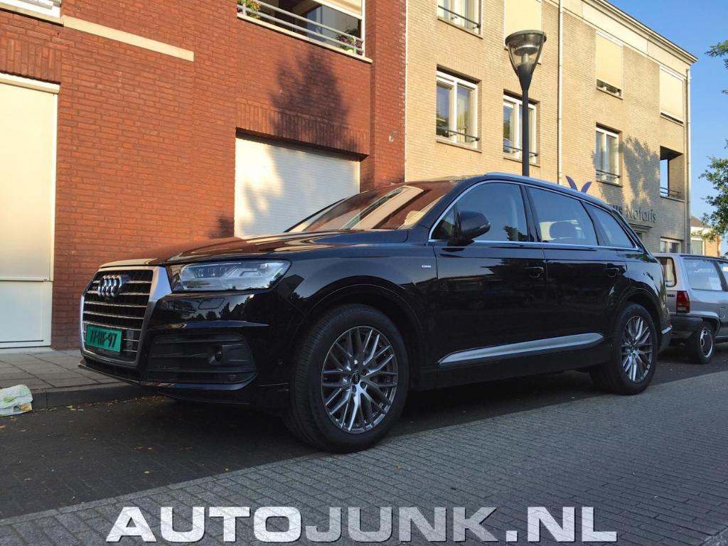 967959Q7MK2361.jpg