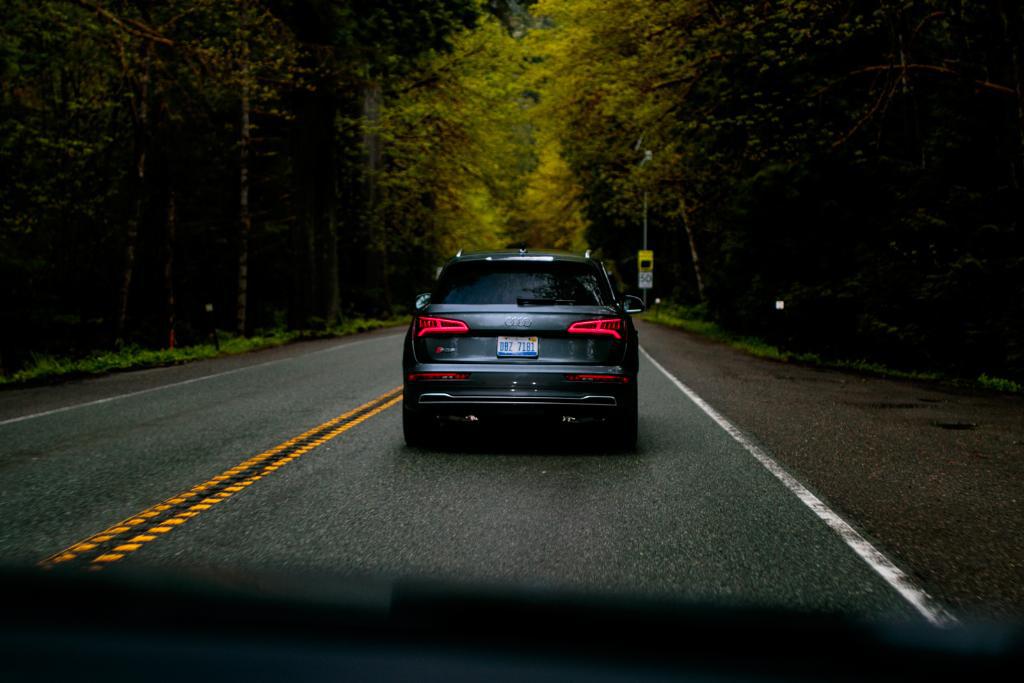 969010AUDISQ5B90167.jpg