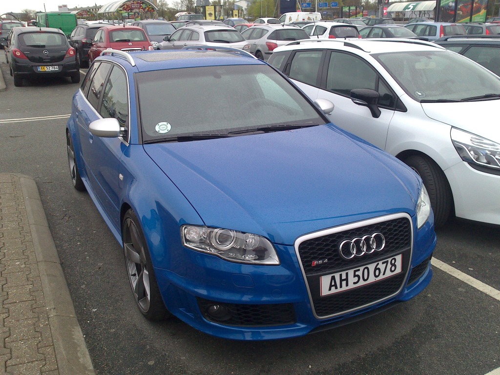 970078AUDIRS41188.jpg