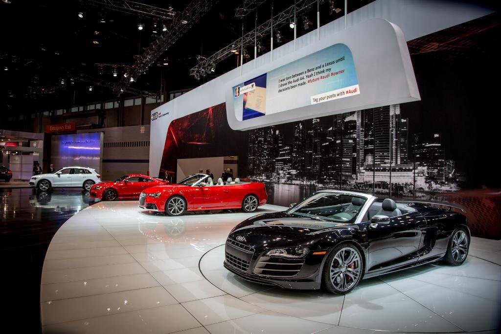 972506R8GT825.jpg