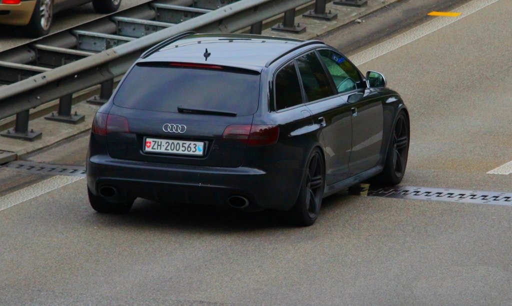 972719RS61486.jpg