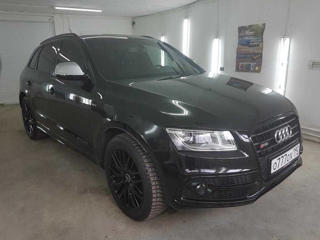 972791AUDISQ52366.jpg