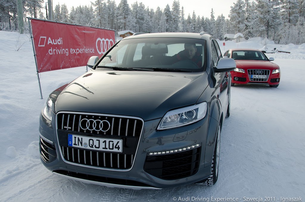 973121060Q7V12ESQUIROU.jpg
