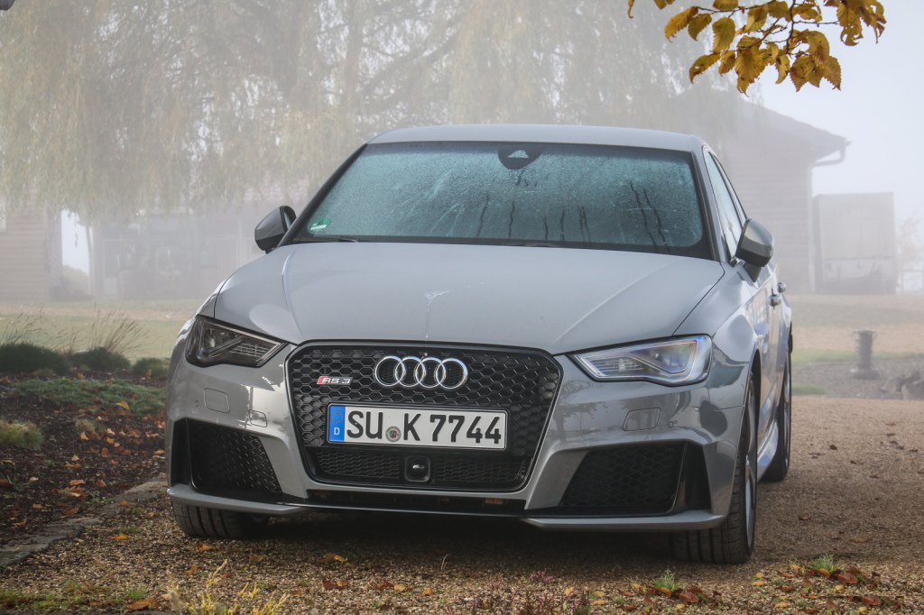973540RS38V0677.jpg