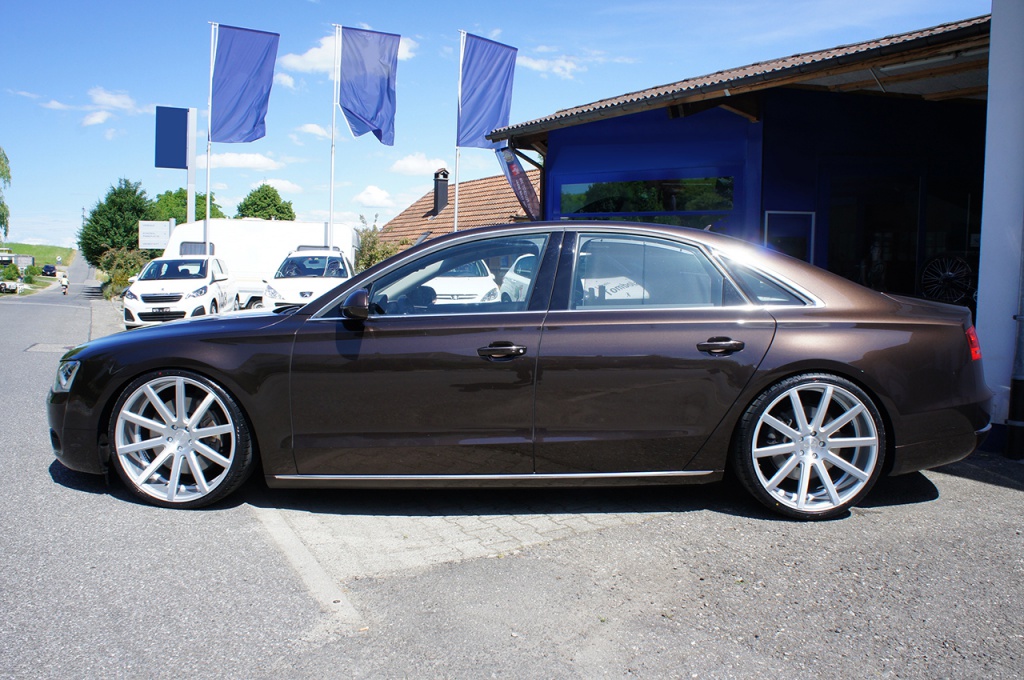 977174A822zolldeville1.jpg