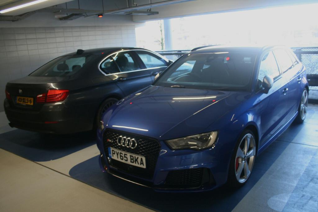 977935RS38V1993.jpg