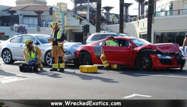 978083audi_r8_6_series_range_rover_accident.jpg