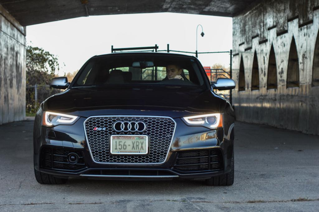 978434AUDIRS53153.jpg