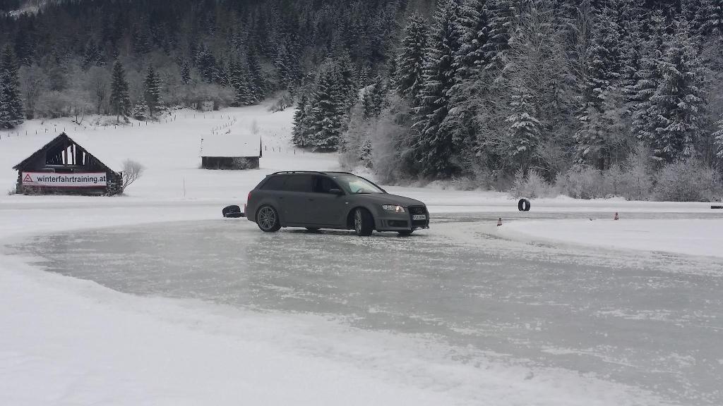 979937AUDIRS41641.jpg