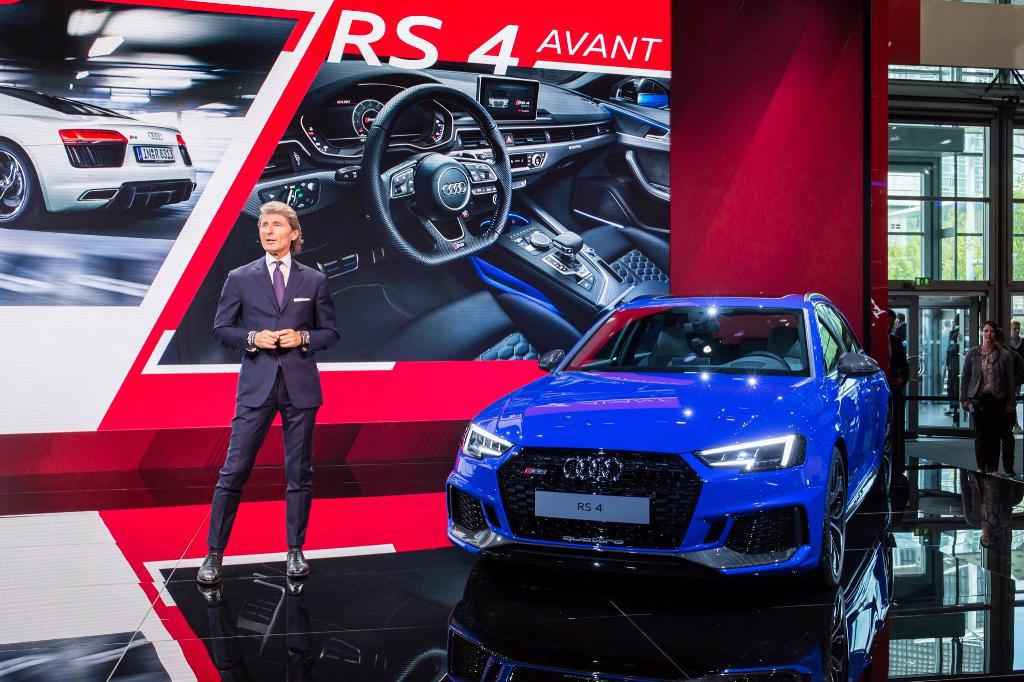 980013AUDIRS4B90055.jpg