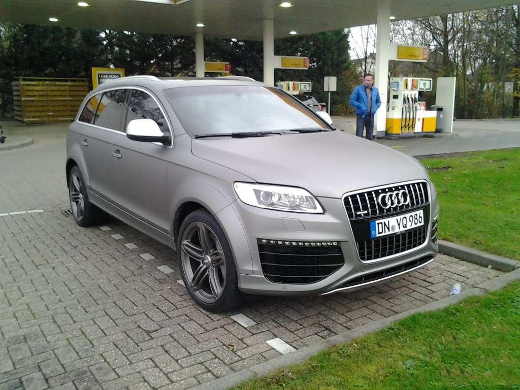 980371547Q7V12.jpg