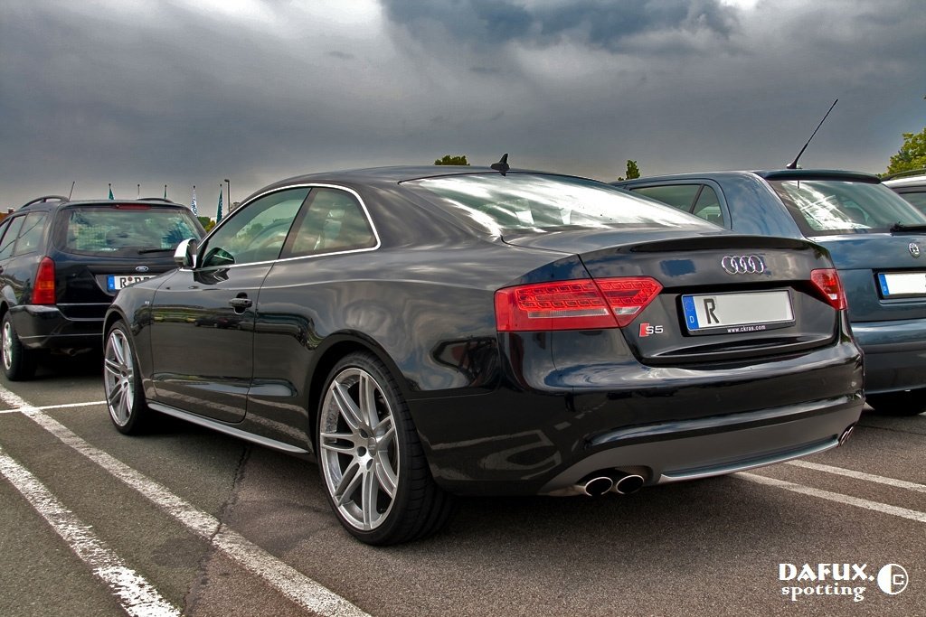 980743352S5ESQUIROU.jpg