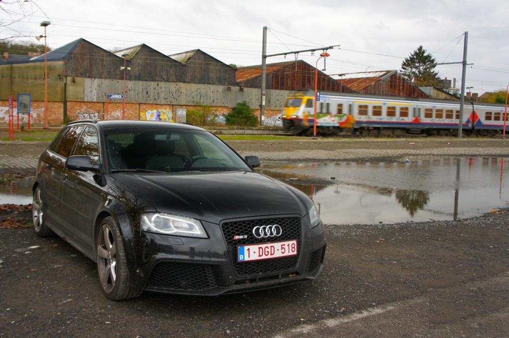 980962479RS3.jpg