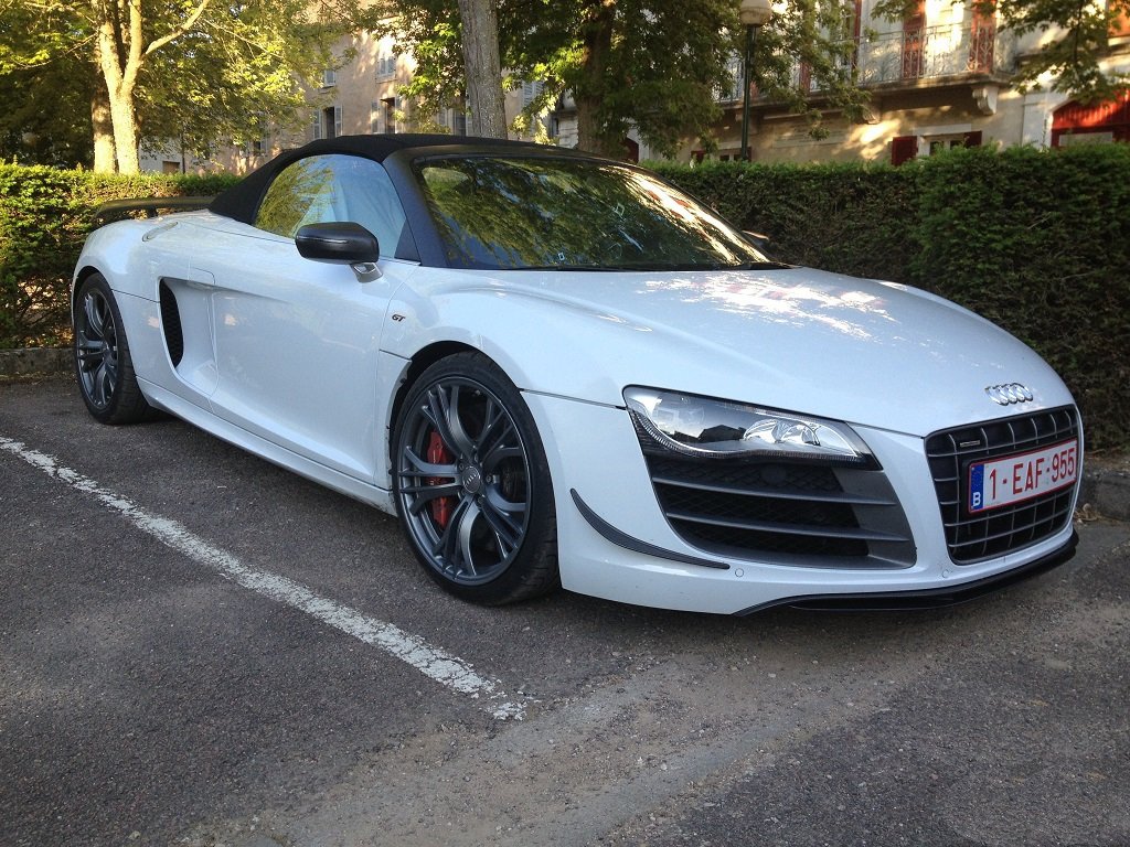980994R8GT1079.jpg