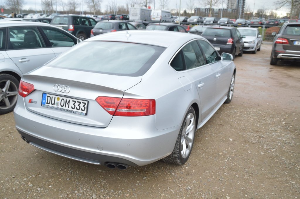 981710232S5SPORTBACK.jpg