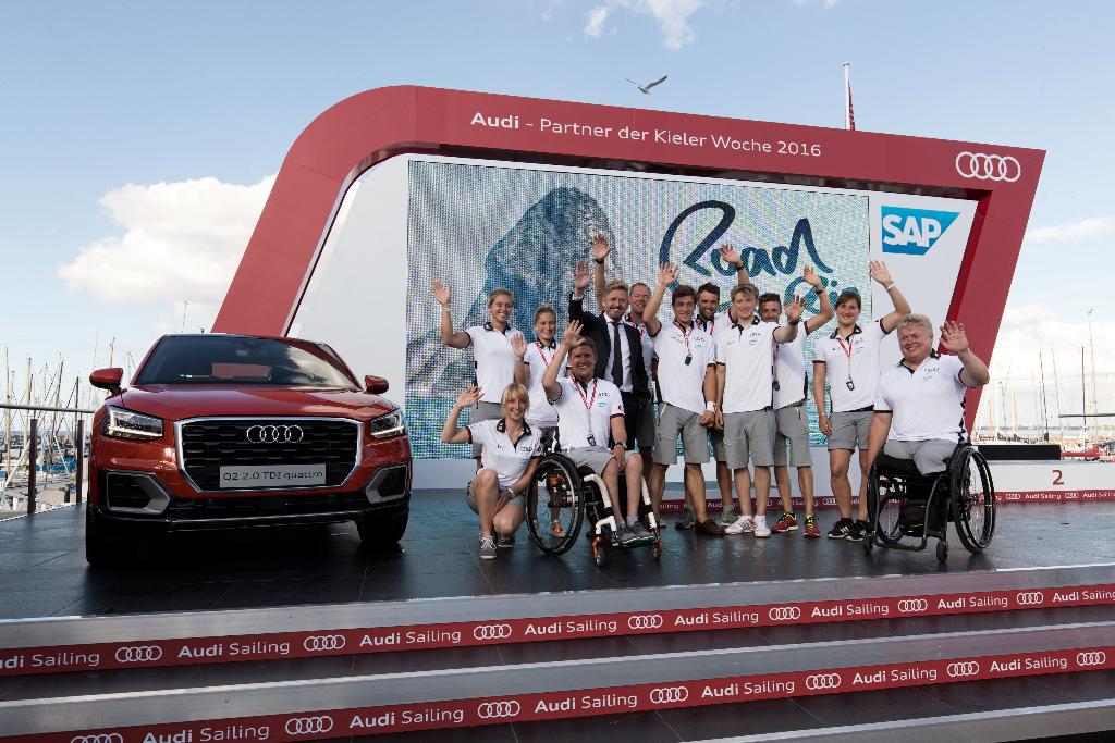 981869AUDIQ20211.jpg