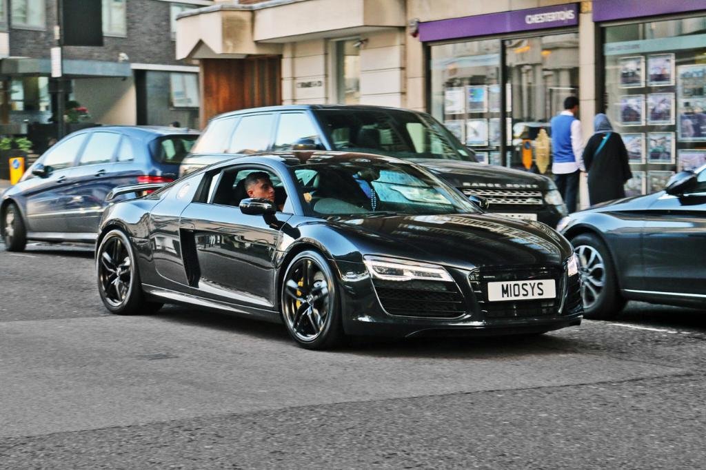9819912908R8.jpg