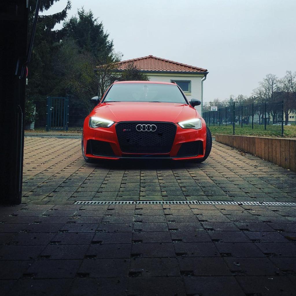 982169RS38V2376.jpg