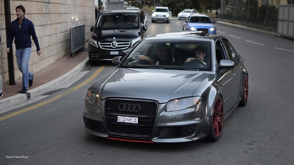 986244AUDIRS43279.jpg
