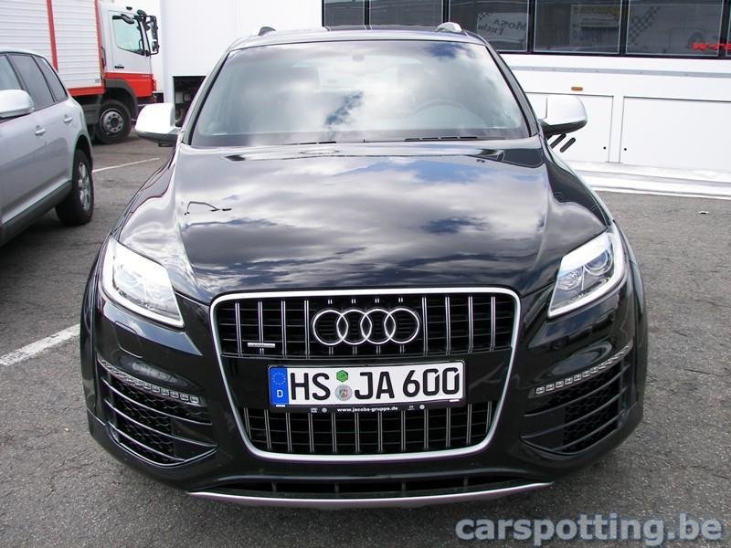 986814226Q7V12ESQUIROU.jpg