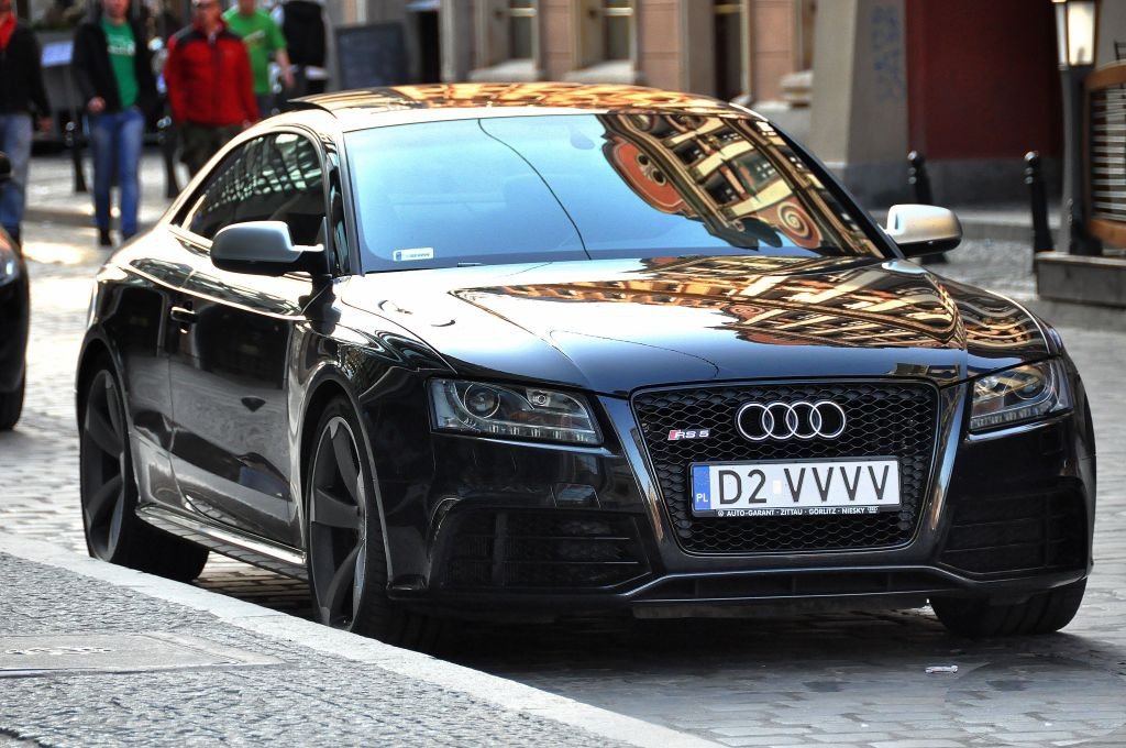 987742AUDIRS5903.jpg