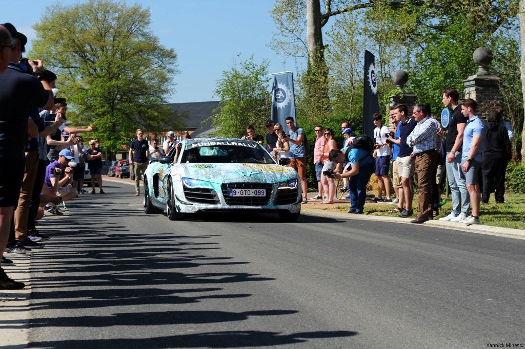 987838R8GT1692.jpg