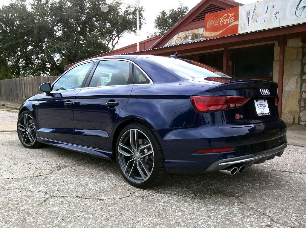 988726S38V3057.jpg