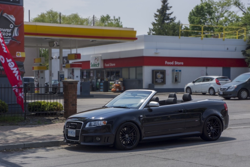 989426AUDIRS42050.jpg