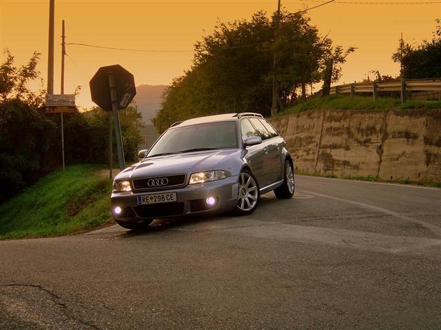 989745hiiaf4.jpg