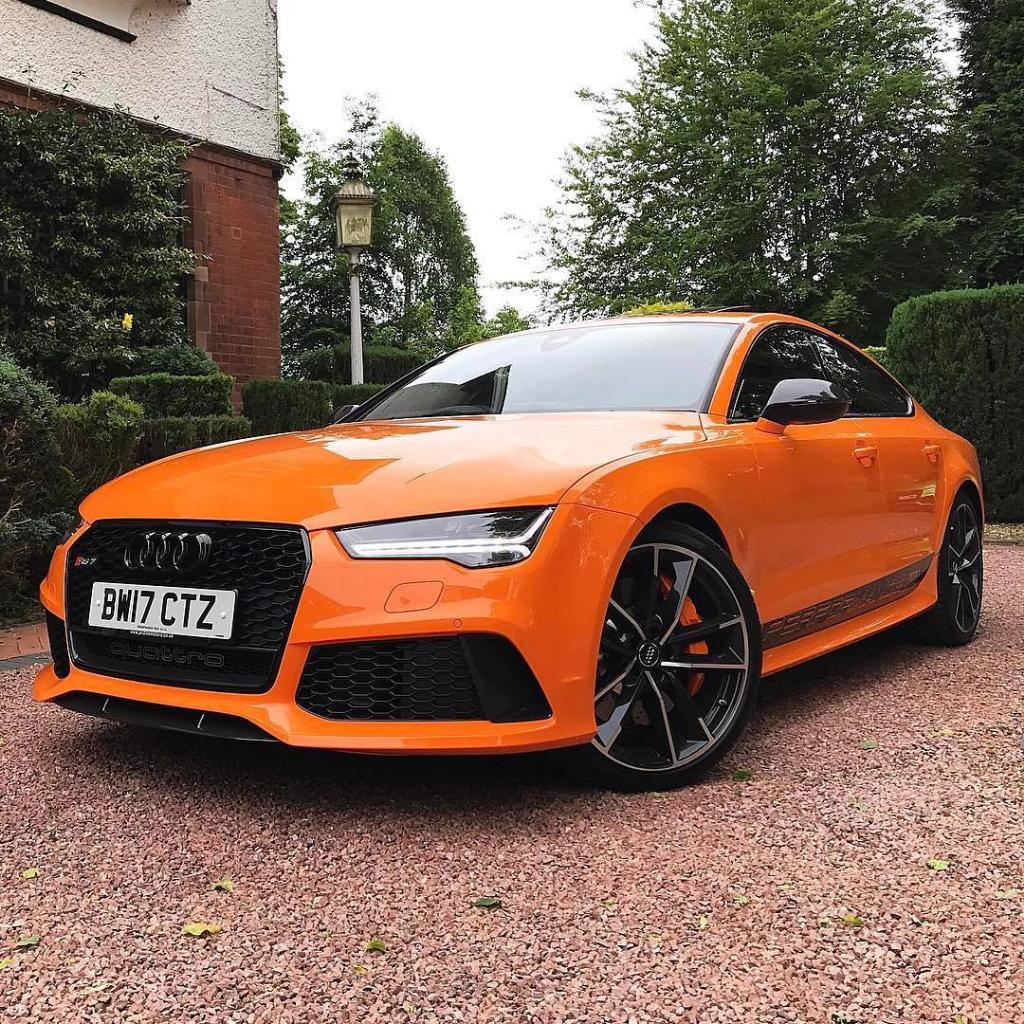 989899RS73346.jpg