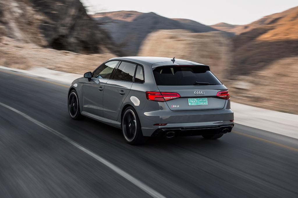 991410RS38V2197.jpg