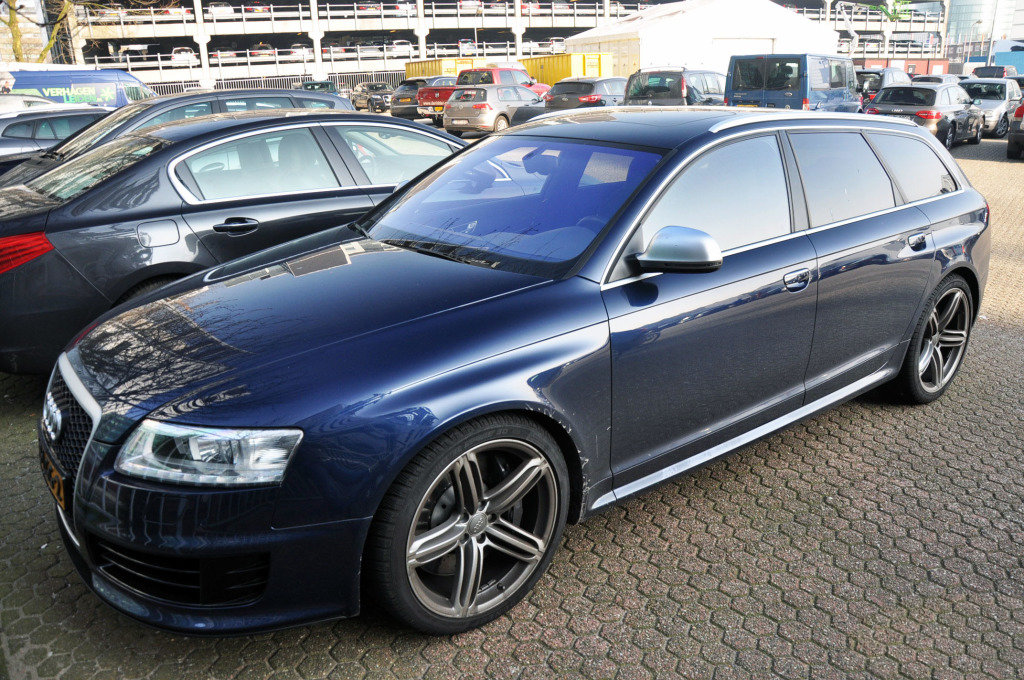 991566RS61113.jpg